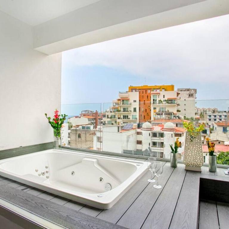 DTerrace Luxe 2bd 2ba Romantic Zone Los Muertos Beach and Pier - Apartamento de 2 dormitorios con balcón y vistas al mar - 21