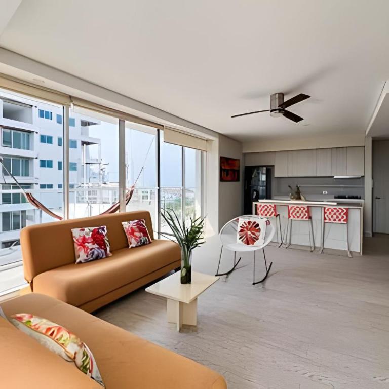 2 Bedrooms Jacuzzi and Sea View. Beach Front - Two-Bedroom Apartment - 6