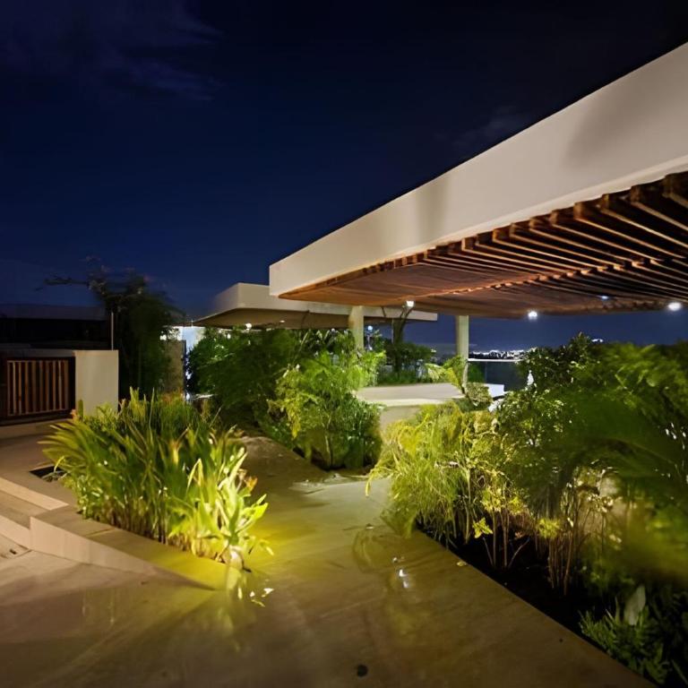 2 Bedrooms Jacuzzi and Sea View. Beach Front - Two-Bedroom Apartment - 44