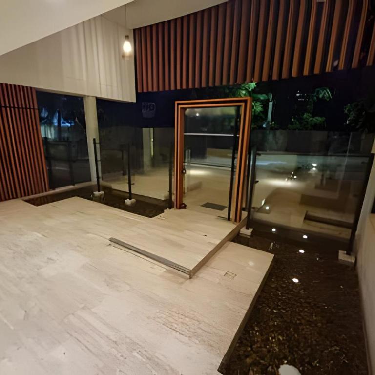 2 Bedrooms Jacuzzi and Sea View. Beach Front - Two-Bedroom Apartment - 48