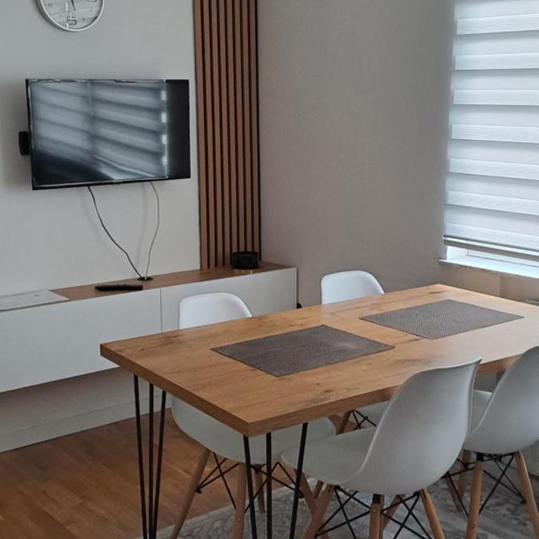 Sarajevo Place - Three-Bedroom Apartment - 2