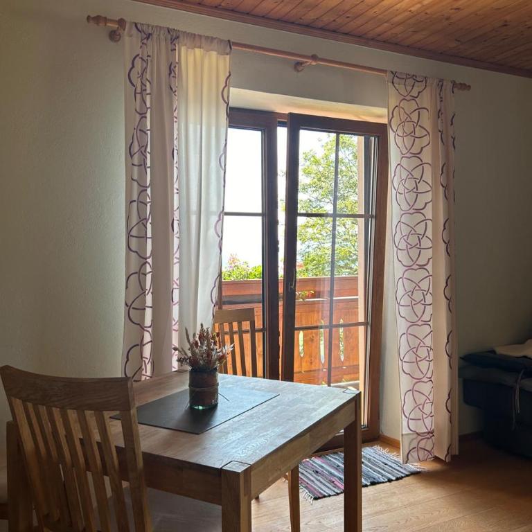 Sonnseit`n Hochmaisalm - Apartment mit 1 Schlafzimmer - 3