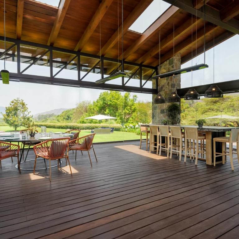 El Salto, Luxury Ranch with Lake View - Villa - 5