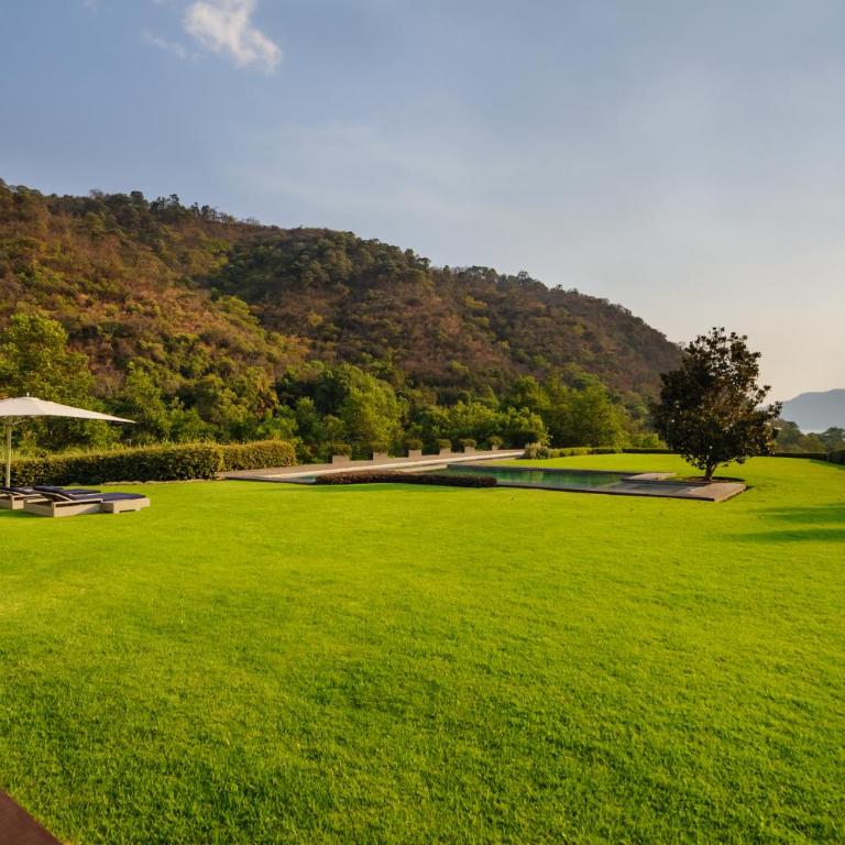 El Salto, Luxury Ranch with Lake View - Villa - 8
