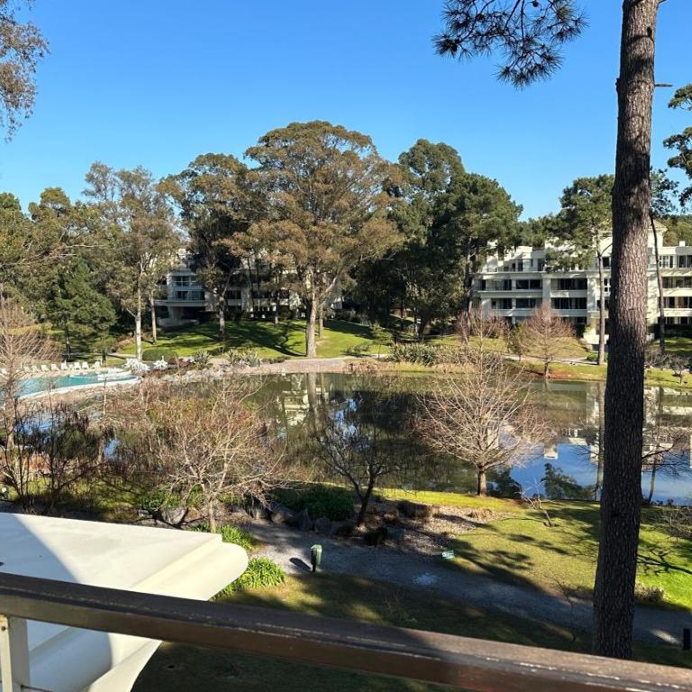 Greenpark Penthouse Duplex - Three-Bedroom Apartment - 8
