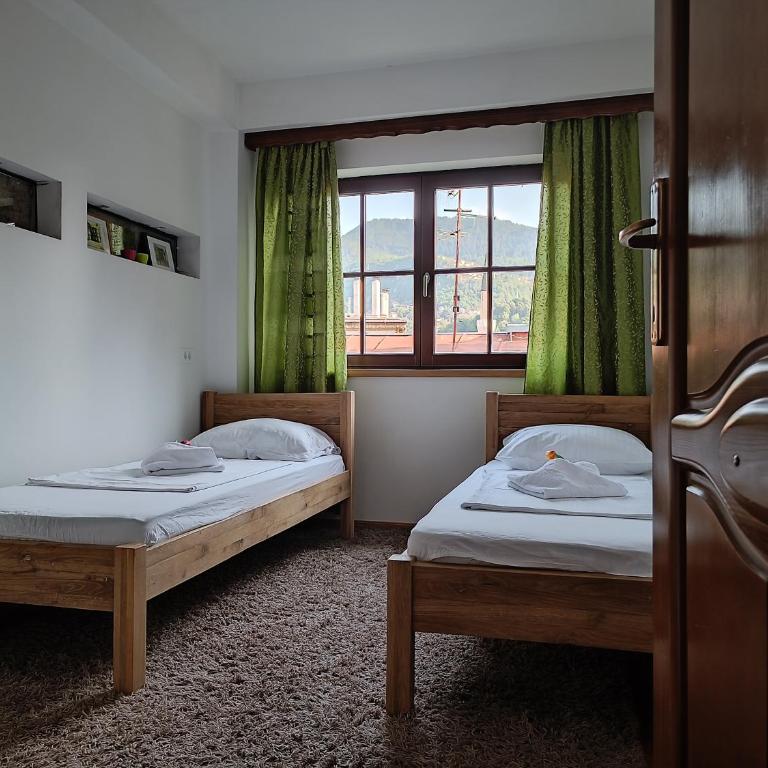 ABAGuesthouse - Two-Bedroom Apartment with City View - 16