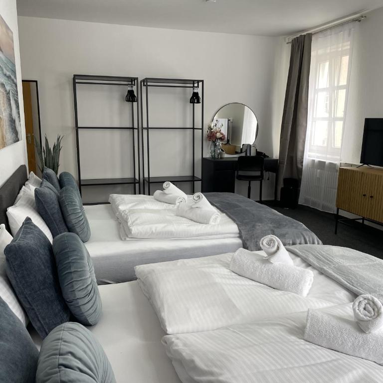 Hossi-Rathaus - Twin Room - 9