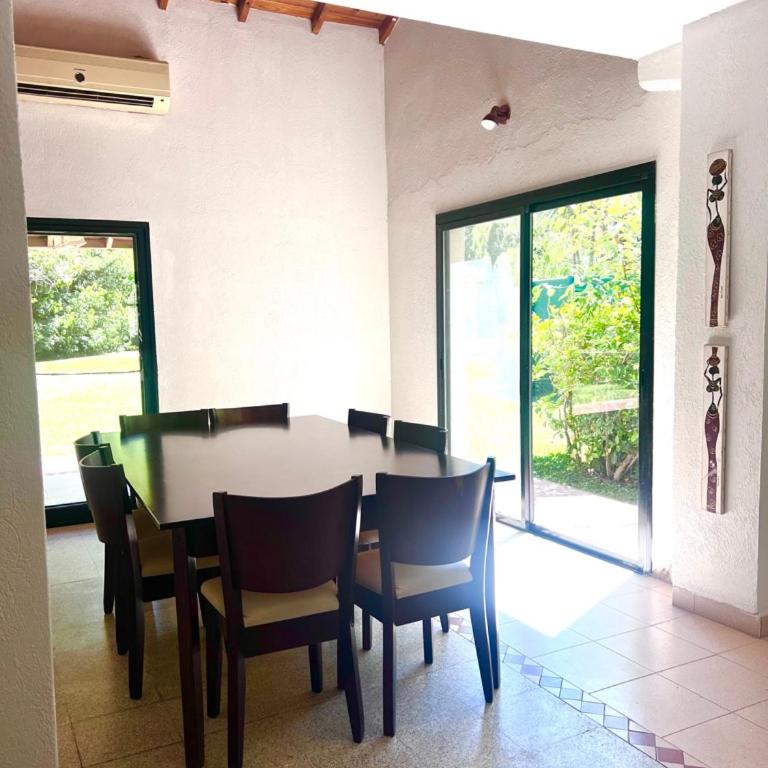 CABAÑAS DEL CAMPO - Casa Unifamiliar de 3 dormitorios - 4