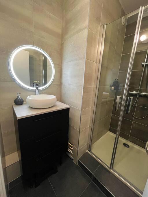Appartement COSY Gare Chateaucreux - Apartamento de 1 dormitorio - 8