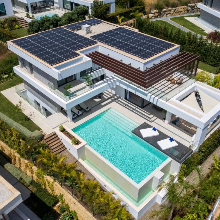 VACATION MARBELLA I Villa Hanami, Private Infinity Edge-Pool, Gym, Movie Theater, Night-Security, Alarm System, Close to Golfs and Beaches - Villa - 7