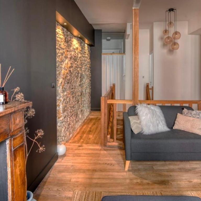 «Coeur de vie » logement hyper centre de Bagnères de Bigorre - Maison de Ville 2 Chambres - 25