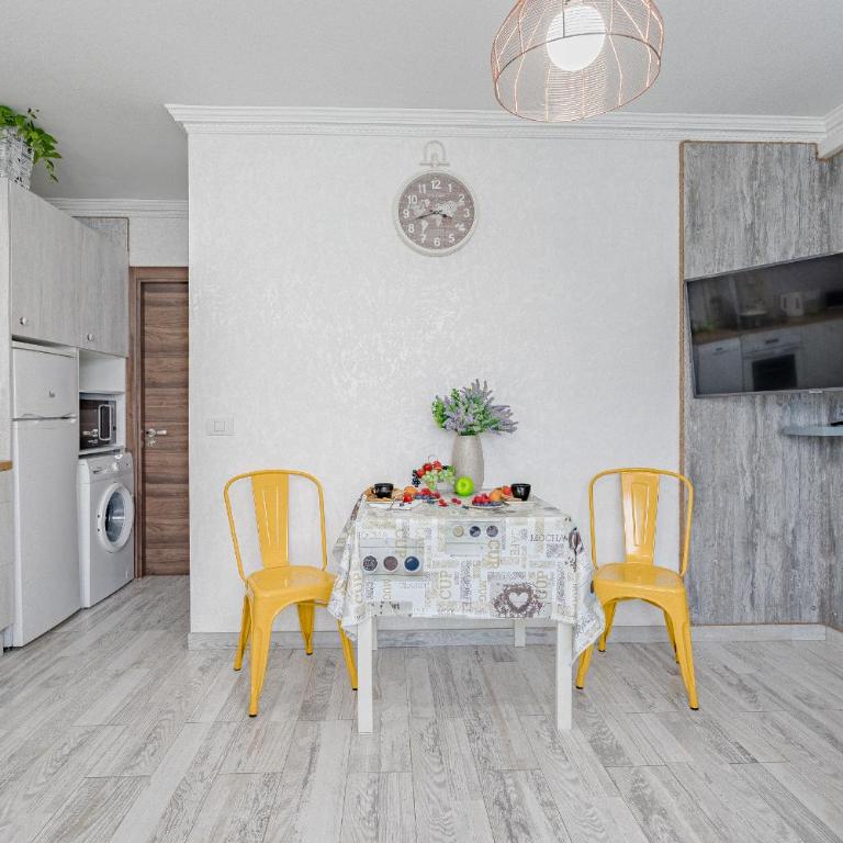 1 минута до пляжа, кондиционер, барбекю, wi-fi - Apartamento de 1 dormitorio - 12