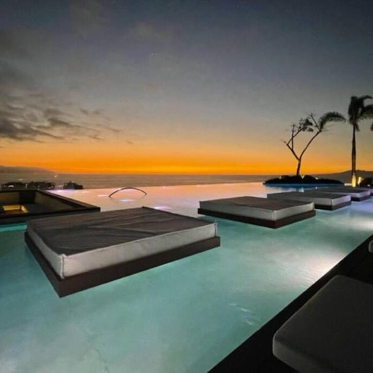 New! Luxury 2bd 2ba Romantic Zone Largest Pool in PV Sea View Balcony - Apartamento de 2 dormitorios con balcón y vistas al mar - 30