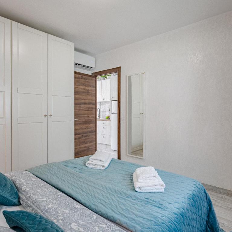 1 минута до пляжа, кондиционер, барбекю, wi-fi - Apartamento de 1 dormitorio - 28