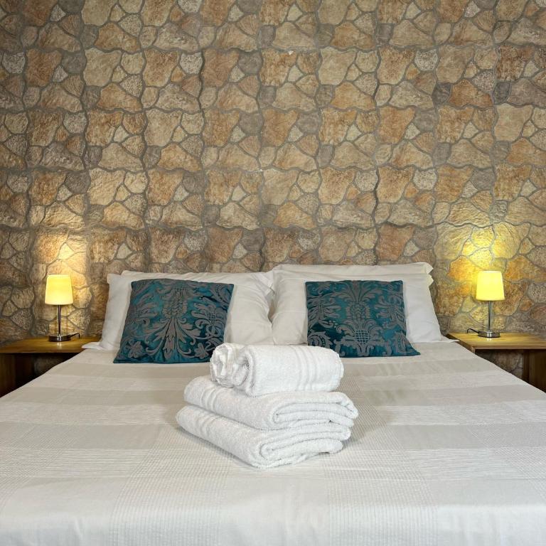 Fall in love with Roma Vaticano - 5 Minutes from the Vatican - balcony with a view - Appartamento Premium con 3 Camere da Letto e Balcone - 17