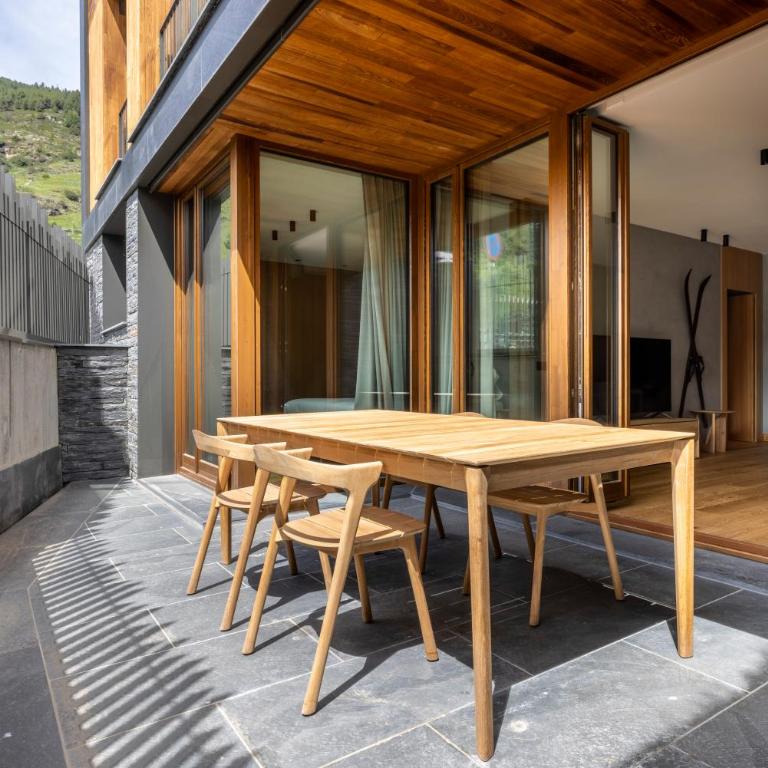 Un diamante de montaña l A Pie De Pistas De Esquí - Gimnasio - Sauna - Piscina l 8Pax l by BonesVacances - Apartment mit 3 Schlafzimmern - 8