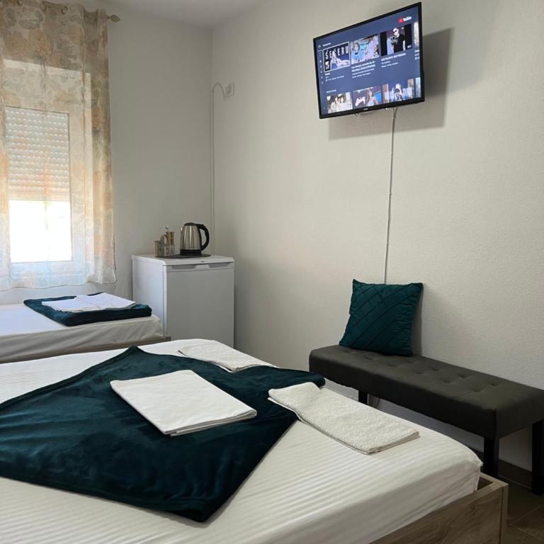 Apartmani Juković - Apartman sa Terasom - 4