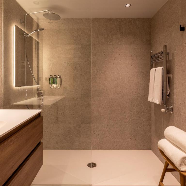 Un diamante de montaña l A Pie De Pistas De Esquí - Gimnasio - Sauna - Piscina l 8Pax l by BonesVacances - Apartment mit 3 Schlafzimmern - 50