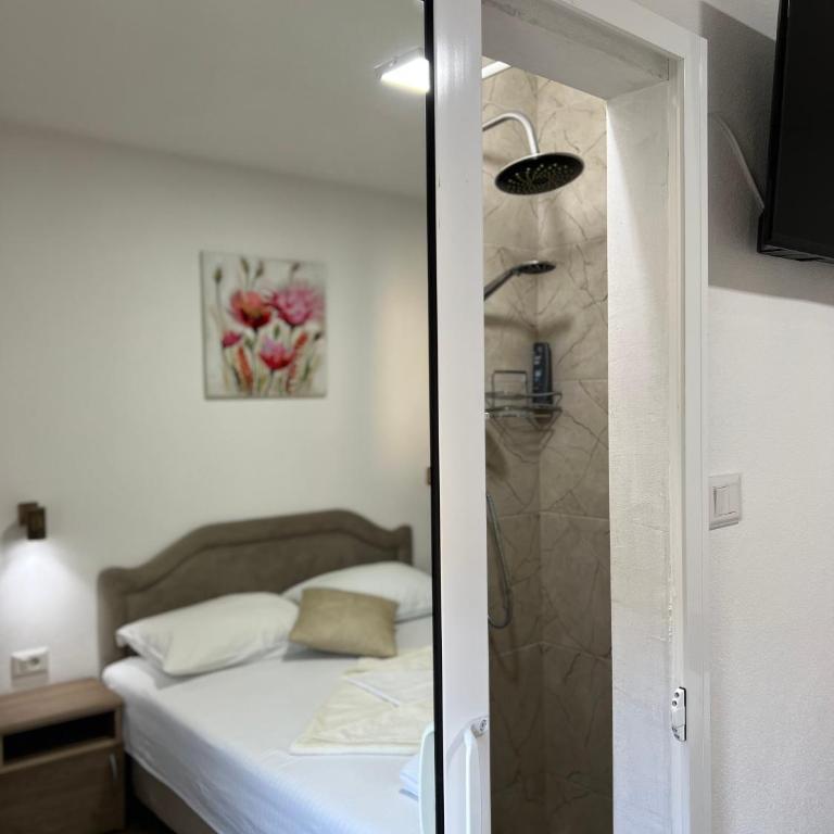 Apartmani Juković - Apartment - 3