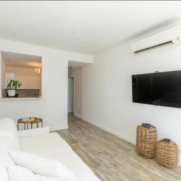 Departamento al río - One-Bedroom Apartment - 8