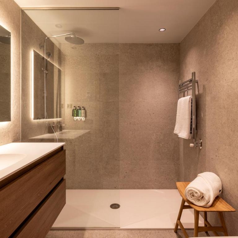 Un diamante de montaña l A Pie De Pistas - Gimnasio - Sauna - Piscina l 8Pax l by BonesVacances - Three-Bedroom Apartment - 6