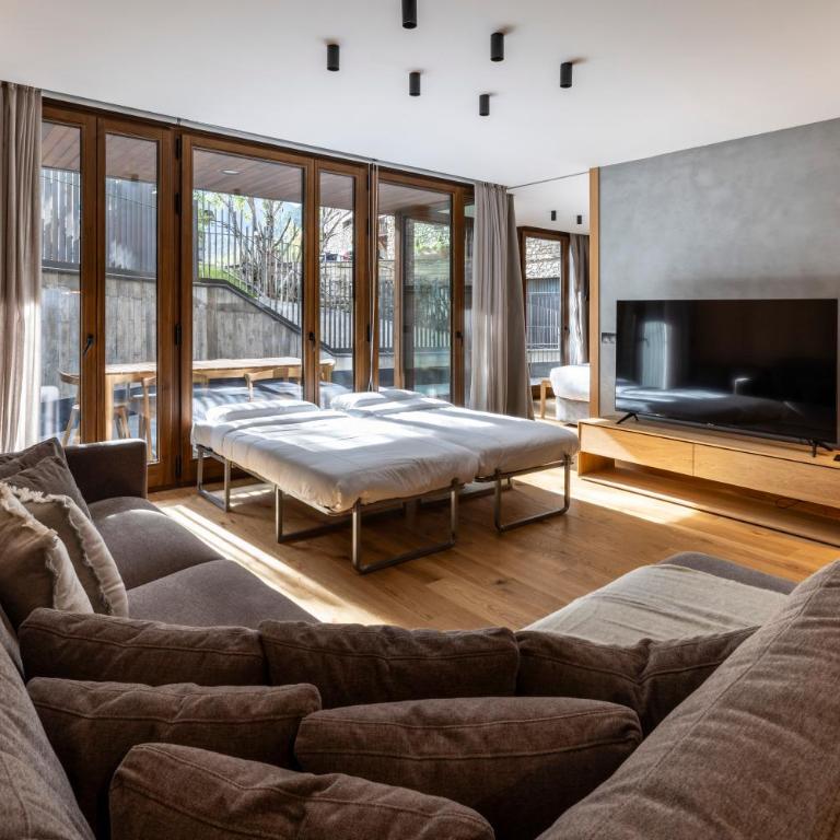 Un diamante de montaña l A Pie De Pistas - Gimnasio - Sauna - Piscina l 8Pax l by BonesVacances - Three-Bedroom Apartment - 41