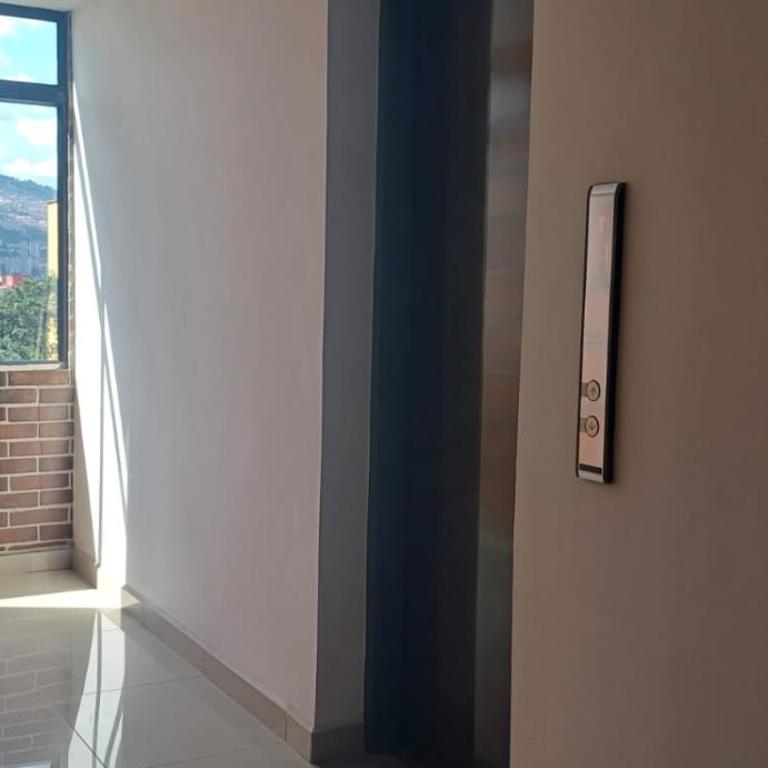 Confortable Apartaestudio en Belén Medellín cerca a CC Los Molinos - Apartamento de 2 dormitorios - 7