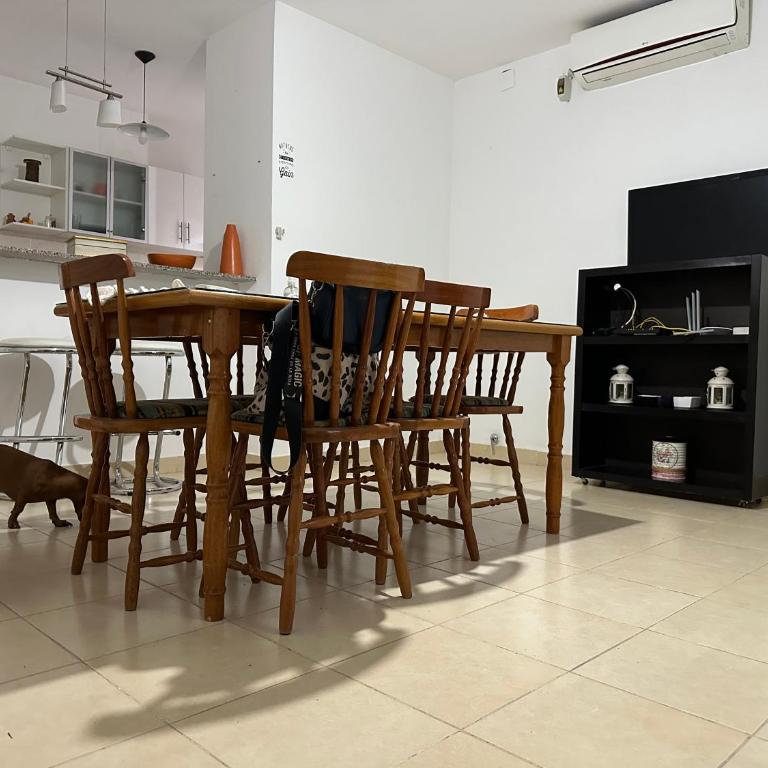 HERMOSA Casa familiar con piscina - Casa de 2 dormitorios - 2