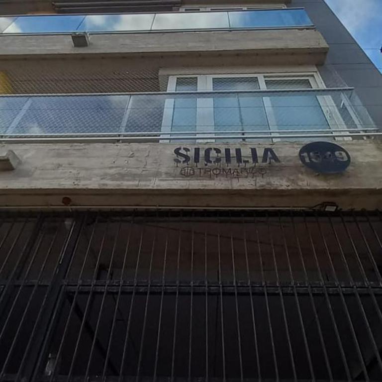 Chula Vista SICILIA - Depto 2 amb cochera, aire y parrilla con vista latera a mar en Punta Mogotes - Apartamento de 1 dormitorio - 51