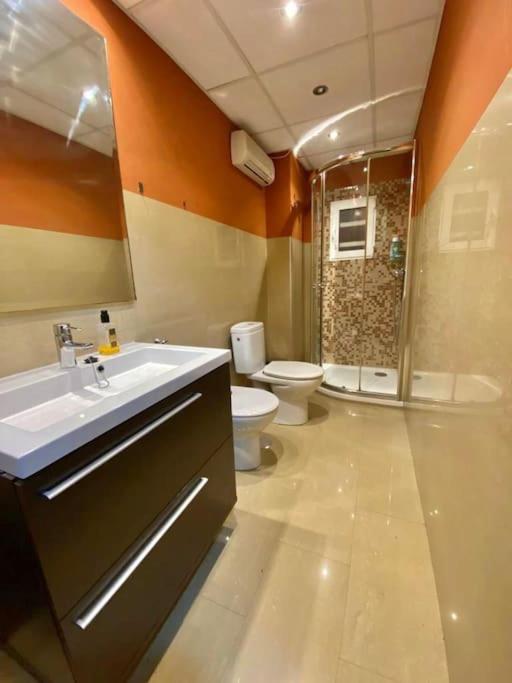 Apto al lado de la playa, 1 dormitorio, parking - Apartamento de 1 dormitorio - 4