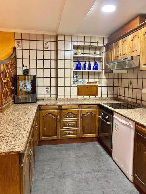 Apto al lado de la playa, 1 dormitorio, parking - Apartamento de 1 dormitorio - 5