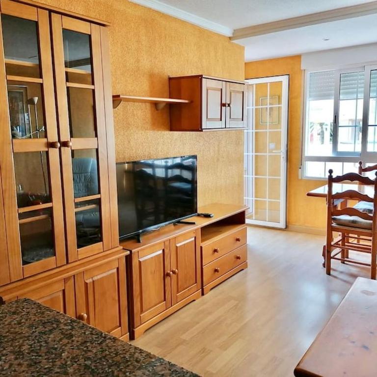 Apto al lado de la playa, 1 dormitorio, parking - Apartamento de 1 dormitorio - 7