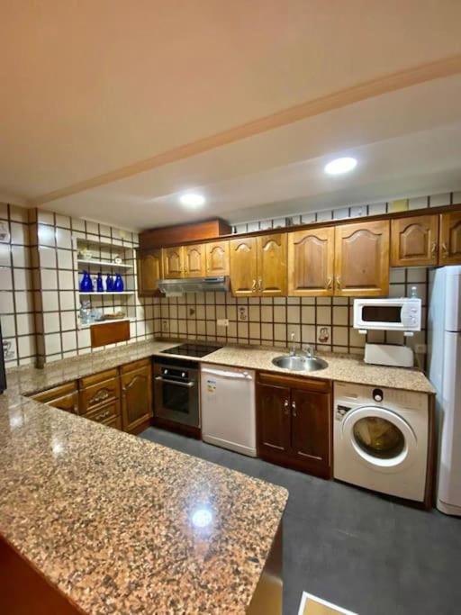 Apto al lado de la playa, 1 dormitorio, parking - Apartamento de 1 dormitorio - 30