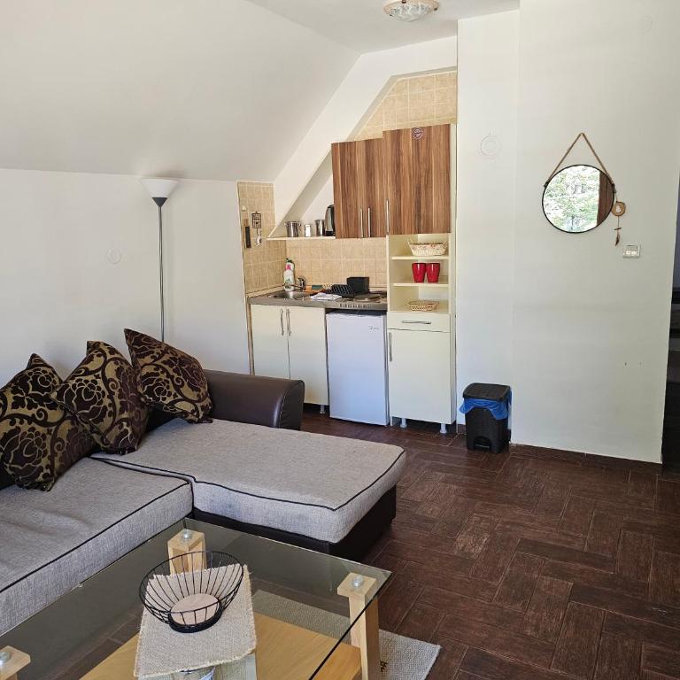 Gorska Vila Apartments - Apartment with Balcony - 9
