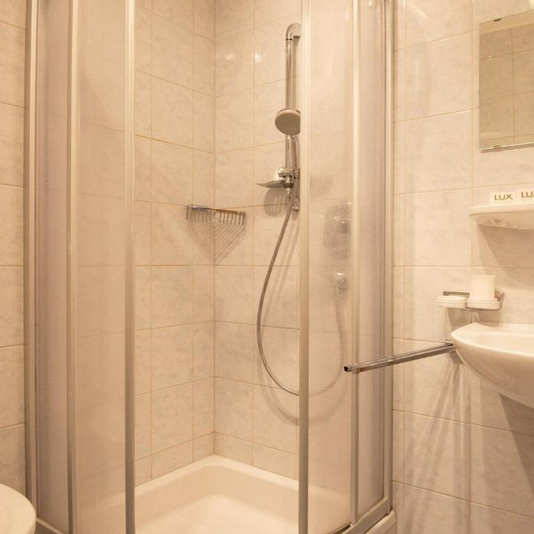 Mountain apartment with balcony for families - Ferienhaus mit 2 Schlafzimmern - 19