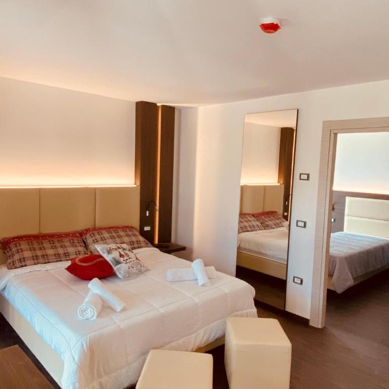 hotel Forte Carlomagno - Camera Familiare Deluxe - 2
