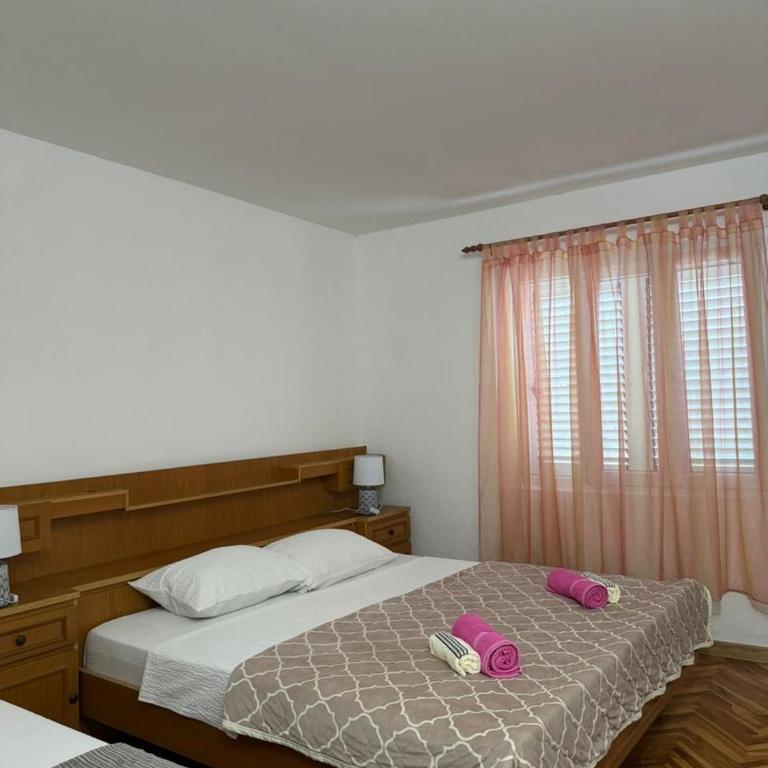 Apartmani Dada - Double Room with Private Bathroom - 4