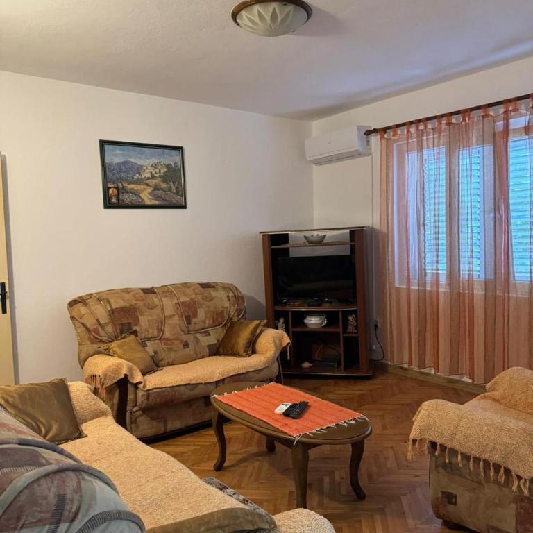 Apartmani Dada - Double Room with Private Bathroom - 7