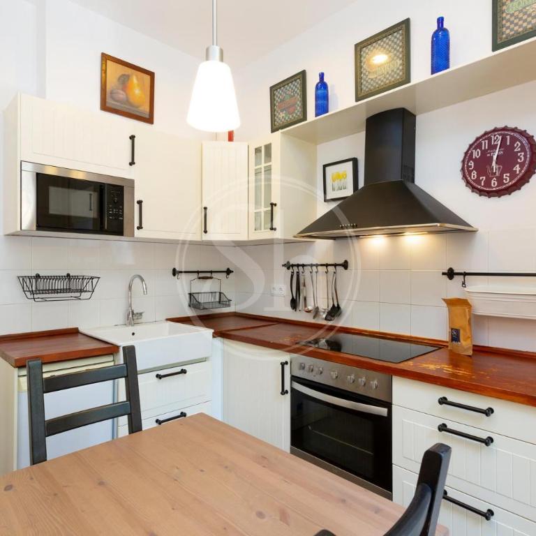 Apartamento en Sagrada Familia E - Three-Bedroom Apartment - 5