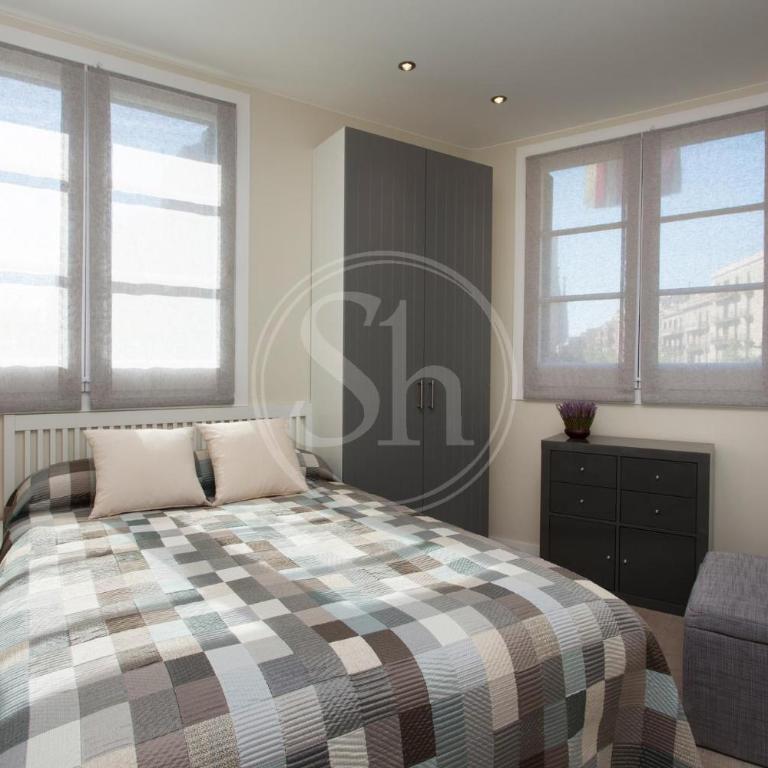 Apartment in Sagrada Familia - Three-Bedroom Apartment - 15