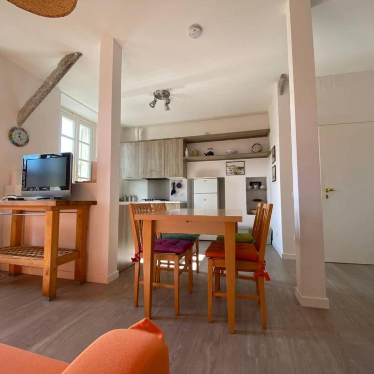 FIREFLY BAY FLAT - cozy apartment a few steps from Lake Maggiore - Appartamento Deluxe - 9