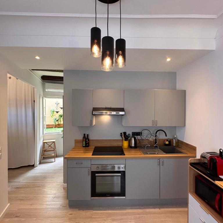 GAMBETTA - Lumineux Calme au coeur d'Antibes et de ses Plages - One-Bedroom Apartment - 2