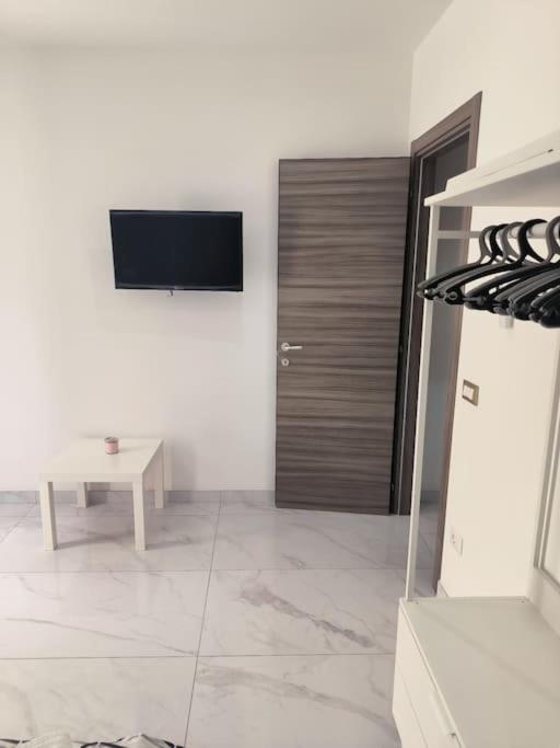 Blu Mare - Appartamento con 2 Camere da Letto - 13