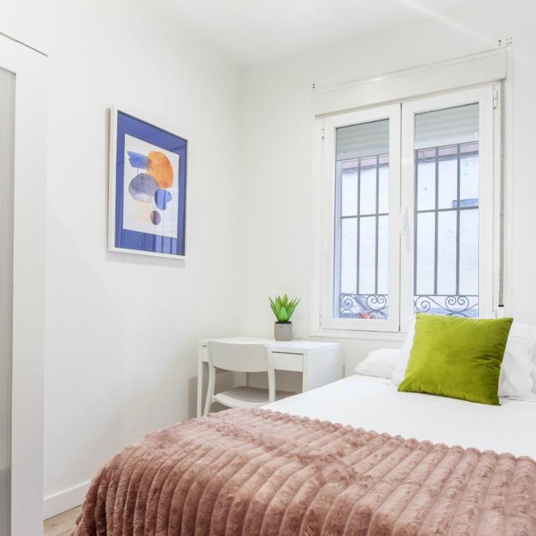 Universidad en Madrid - Two-Bedroom Apartment I - 11