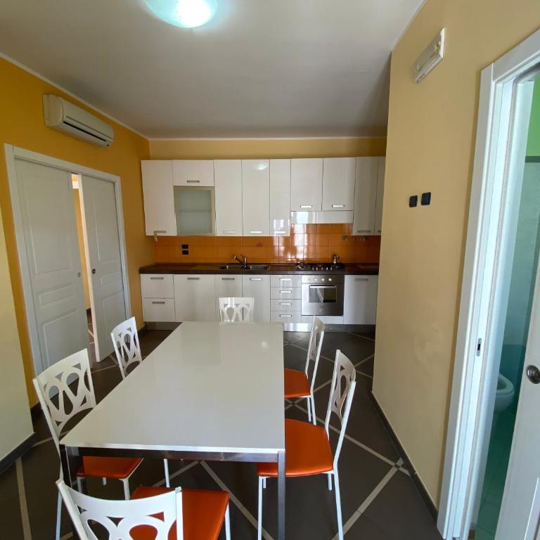Moderna abitazione in centro - Appartamento con 3 Camere da Letto - 15