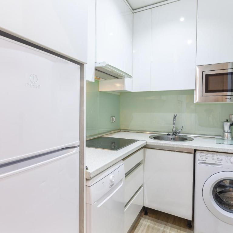 Universidad en Madrid - Two-Bedroom Apartment II - 4