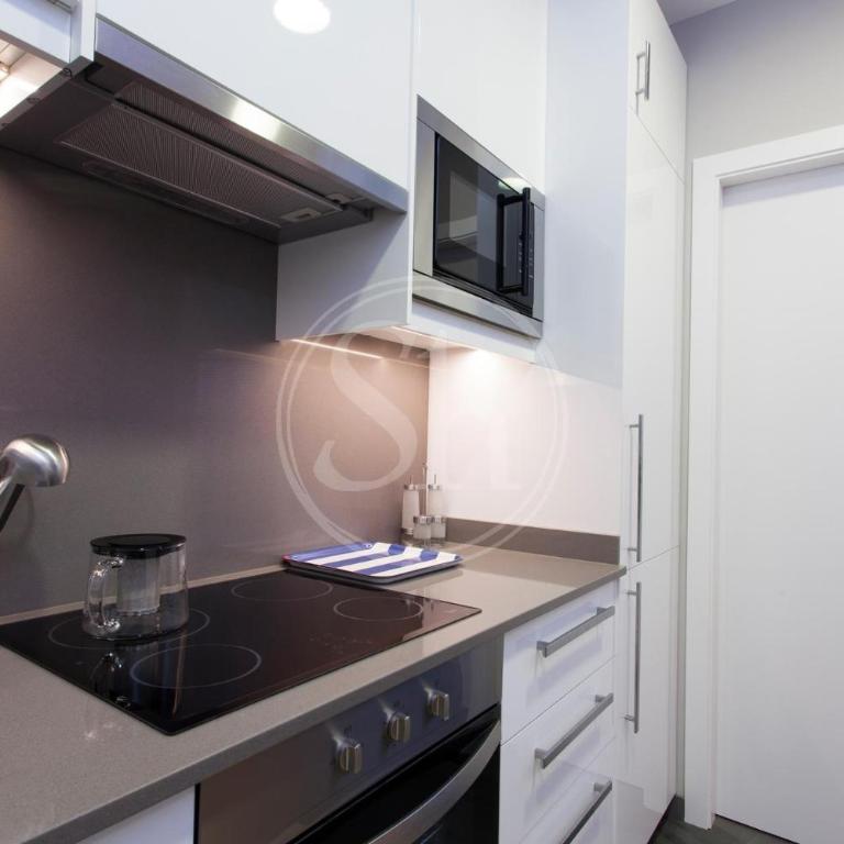 Acogedor apartamento junto a Sagrada Familia - Two-Bedroom Apartment - 10