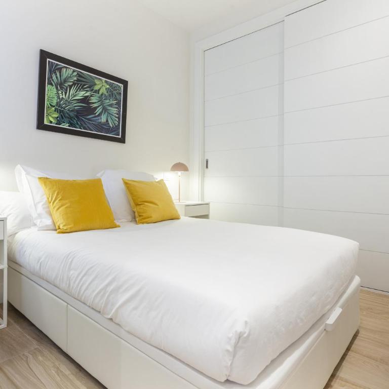 Universidad en Madrid - Two-Bedroom Apartment III - 8