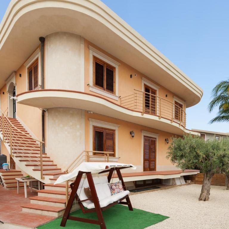 Villa Benazar - Luxury Suite 150m to the sea - Black Pearl Suite with sea view and balcony - 1