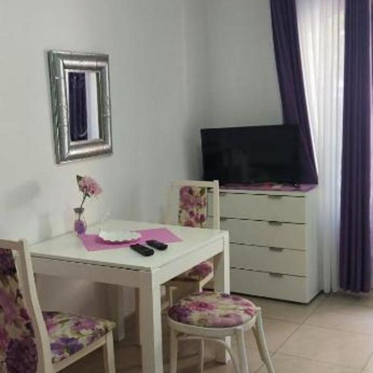Apartments Bonus - Studio sa Terasom - 9